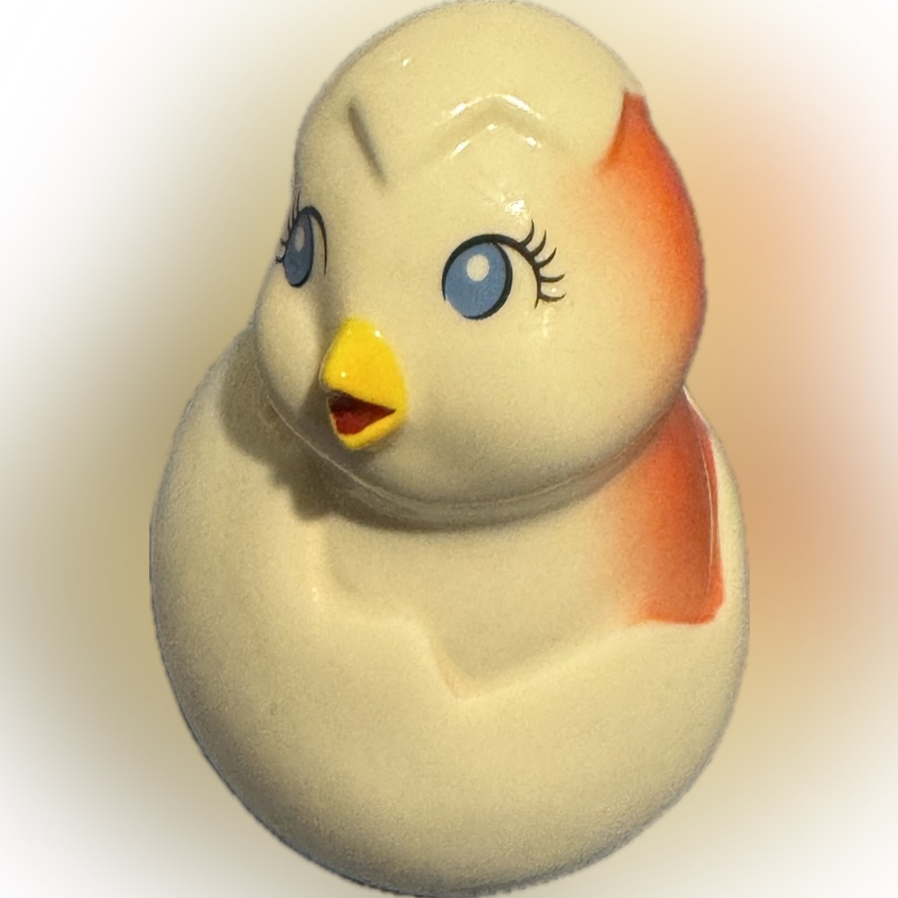 Charming EASTER Ceramic Chick with Blue Eyes - Picture 5 of 10